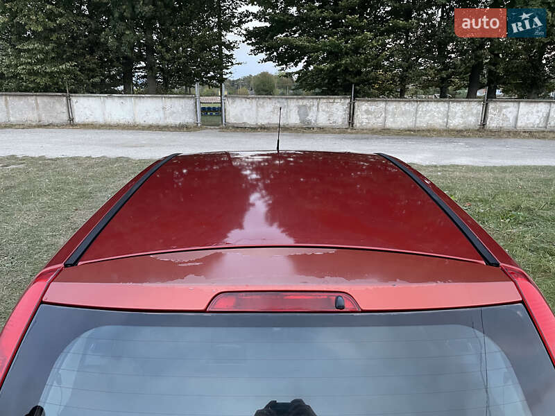 Хетчбек Ford Fiesta 2008 в Полтаві