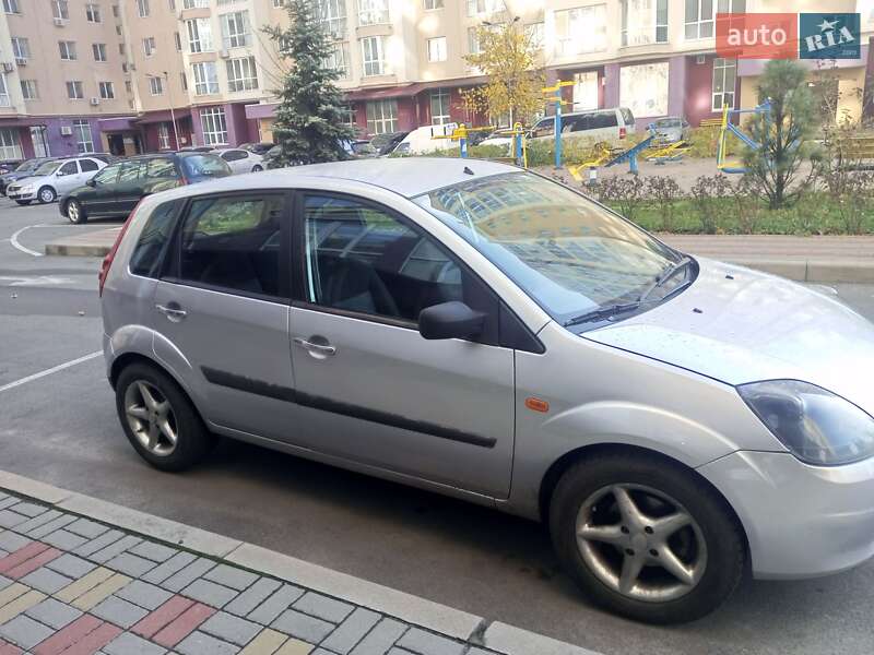 Хэтчбек Ford Fiesta 2007 в Киеве фото 19 Хэтчбек Ford Fiesta 2007 в Киеве