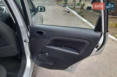 Хетчбек Ford Fiesta 2007 в Бершаді