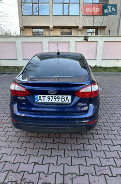 Седан Ford Fiesta 2016 в 