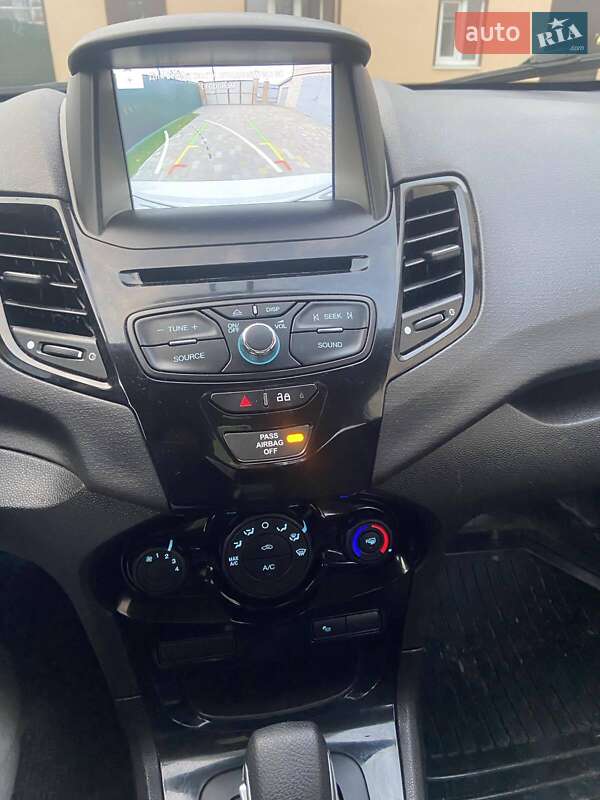 Седан Ford Fiesta 2019 в Киеве фото 7 Седан Ford Fiesta 2019 в Киеве