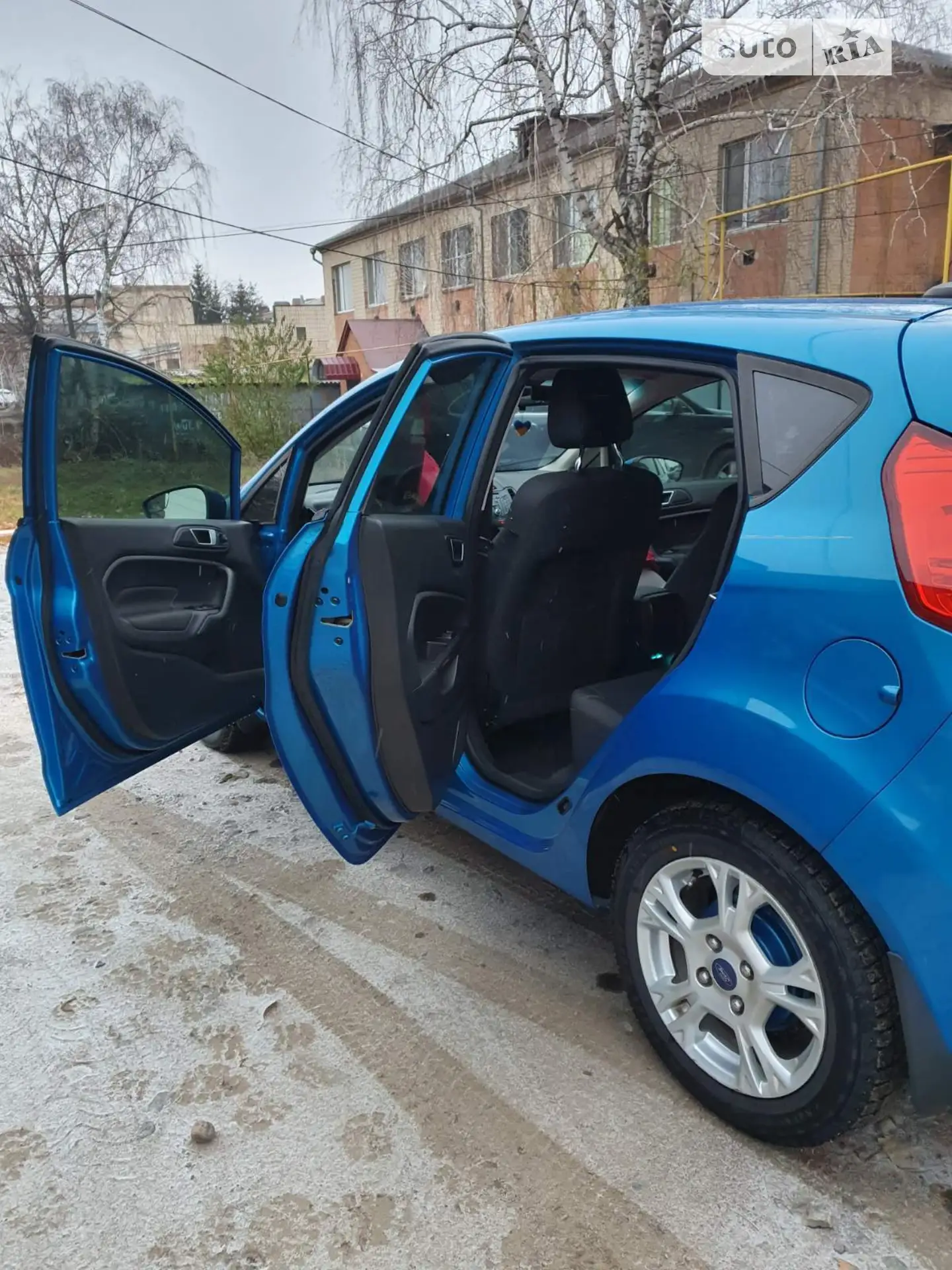 2016 Ford Fiesta - мініатюра 21