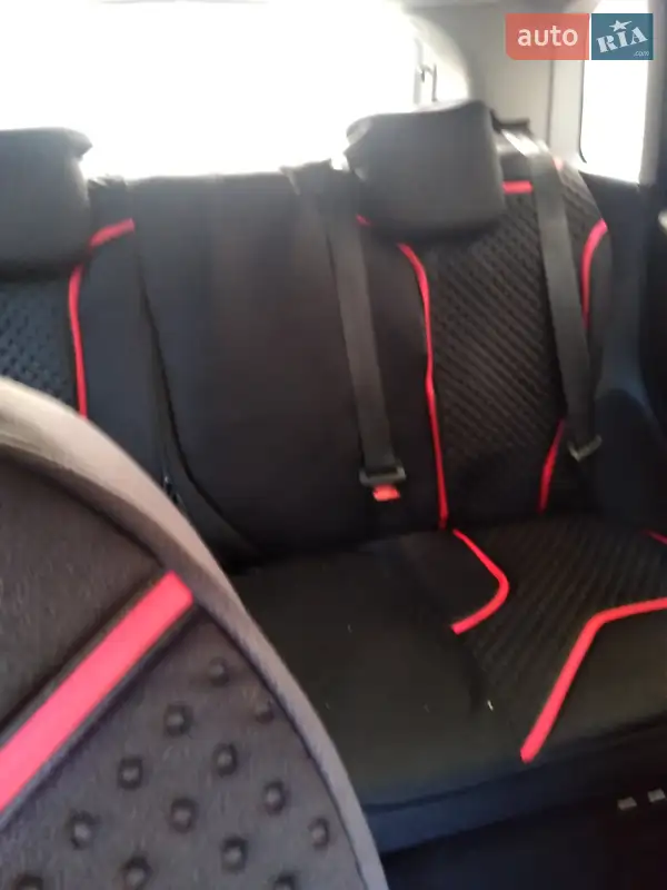Хетчбек Ford Fiesta 2008 в 