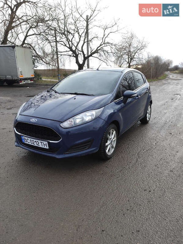Хэтчбек Ford Fiesta 2016 в Мостиске