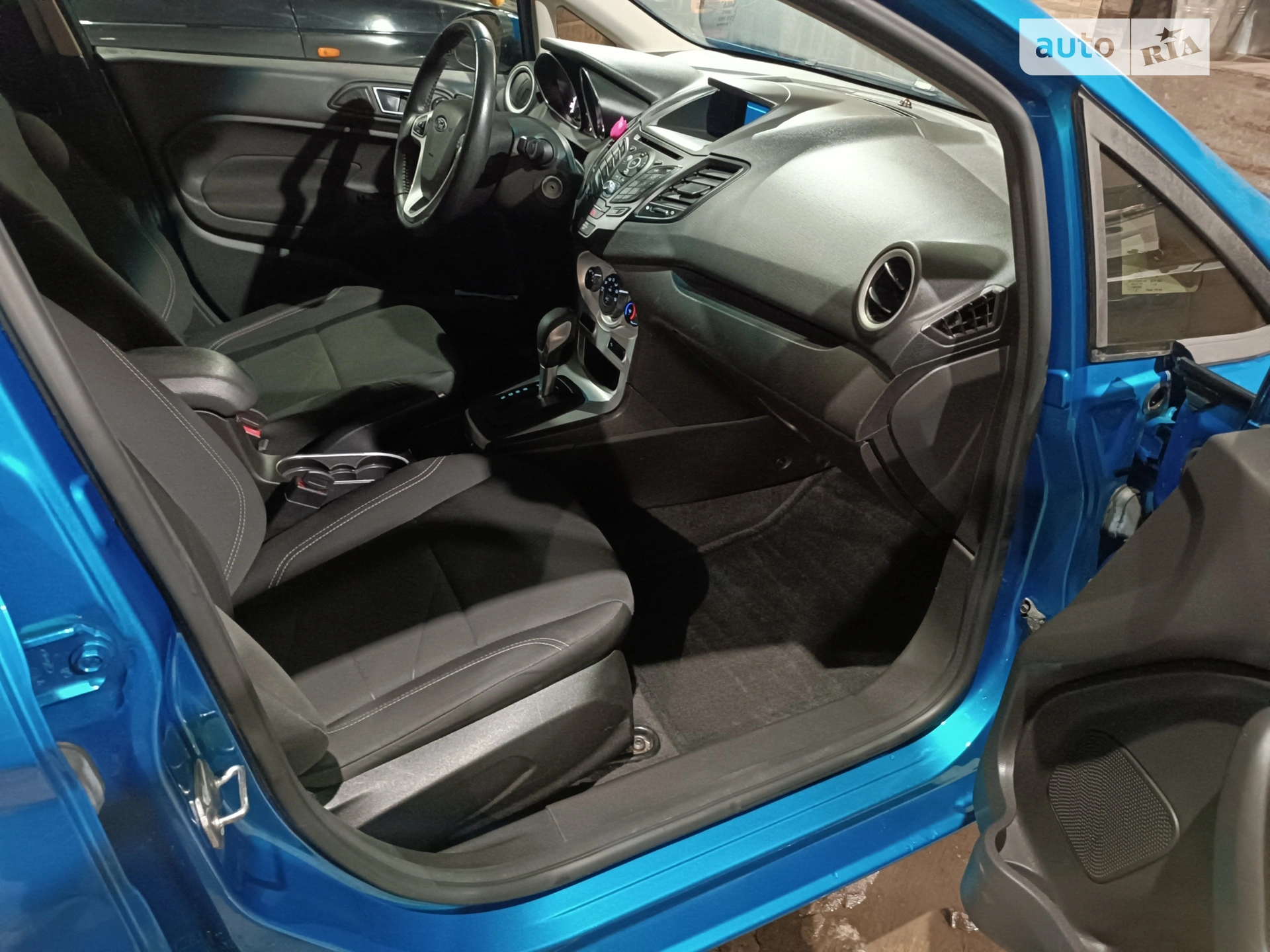 2016 Ford Fiesta - мініатюра 5