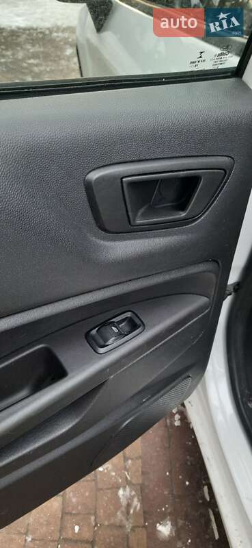 Седан Ford Fiesta 2017 в Броварах