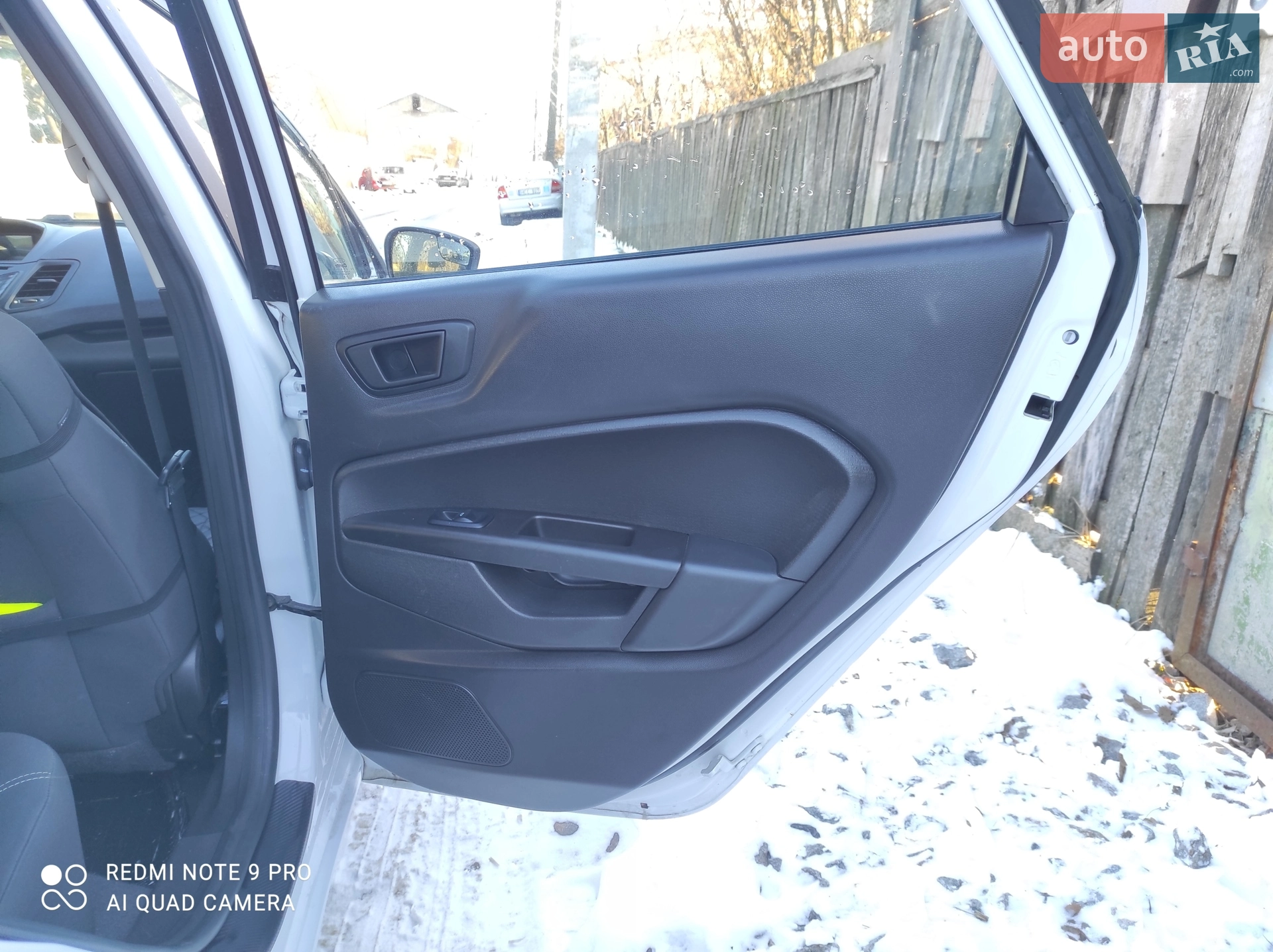 2018 Ford Fiesta - мініатюра 17