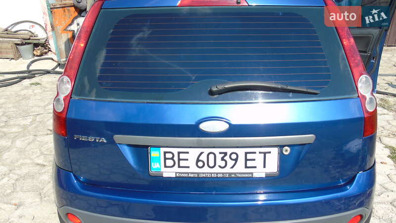 Хэтчбек Ford Fiesta 2006 в Николаеве