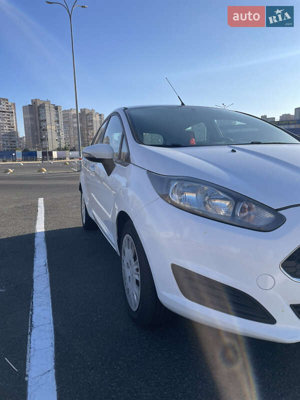 Ford Fiesta 2016