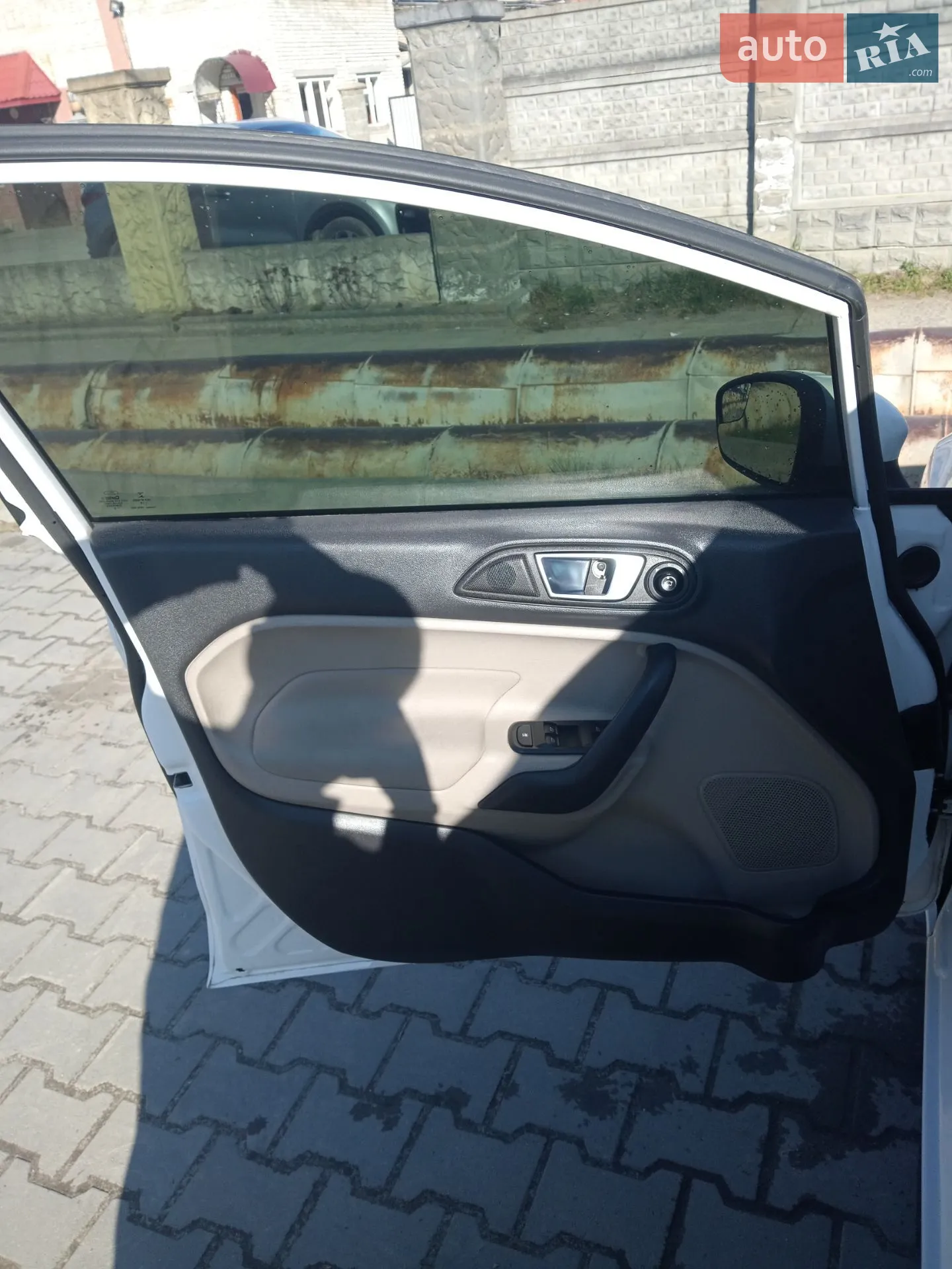 2016 Ford Fiesta - мініатюра 9
