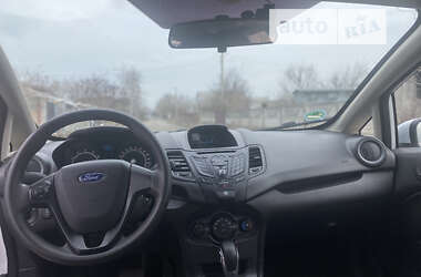 Седан Ford Fiesta 2016 в Кременчуці