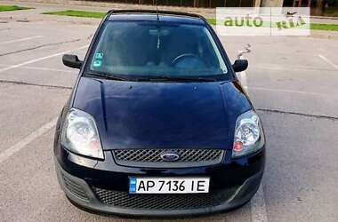 Хэтчбек Ford Fiesta 2006 в Запорожье