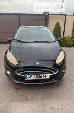 Хэтчбек Ford Fiesta 2013 в Днепре