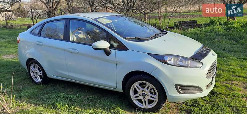 Седан Ford Fiesta 2018 в Полтаве