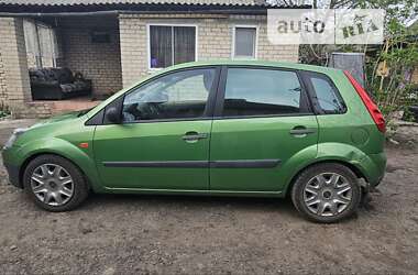 Хэтчбек Ford Fiesta 2006 в Харькове