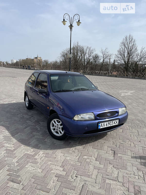 Хэтчбек Ford Fiesta 1999 в Харькове
