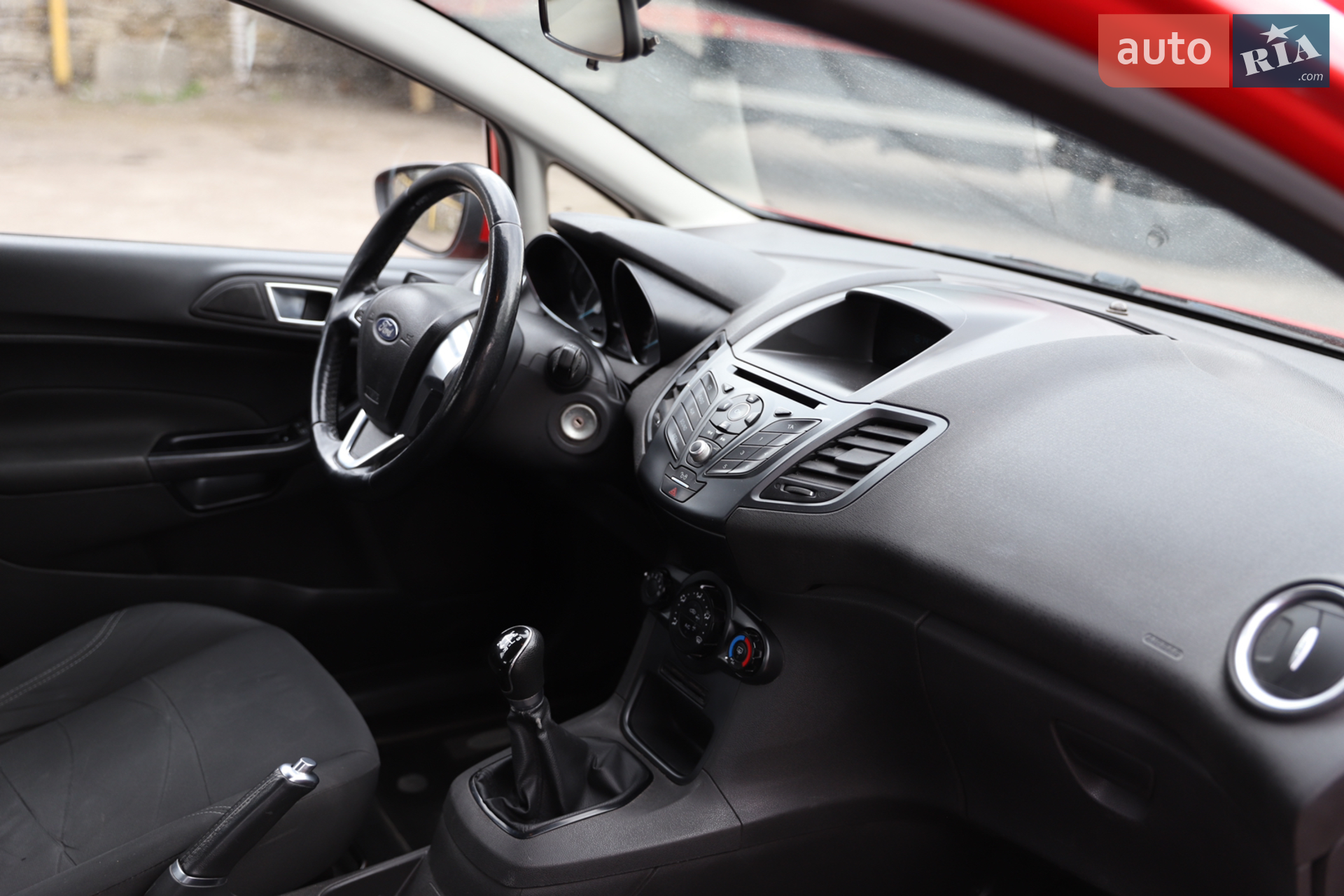 2016 Ford Fiesta - мініатюра 15