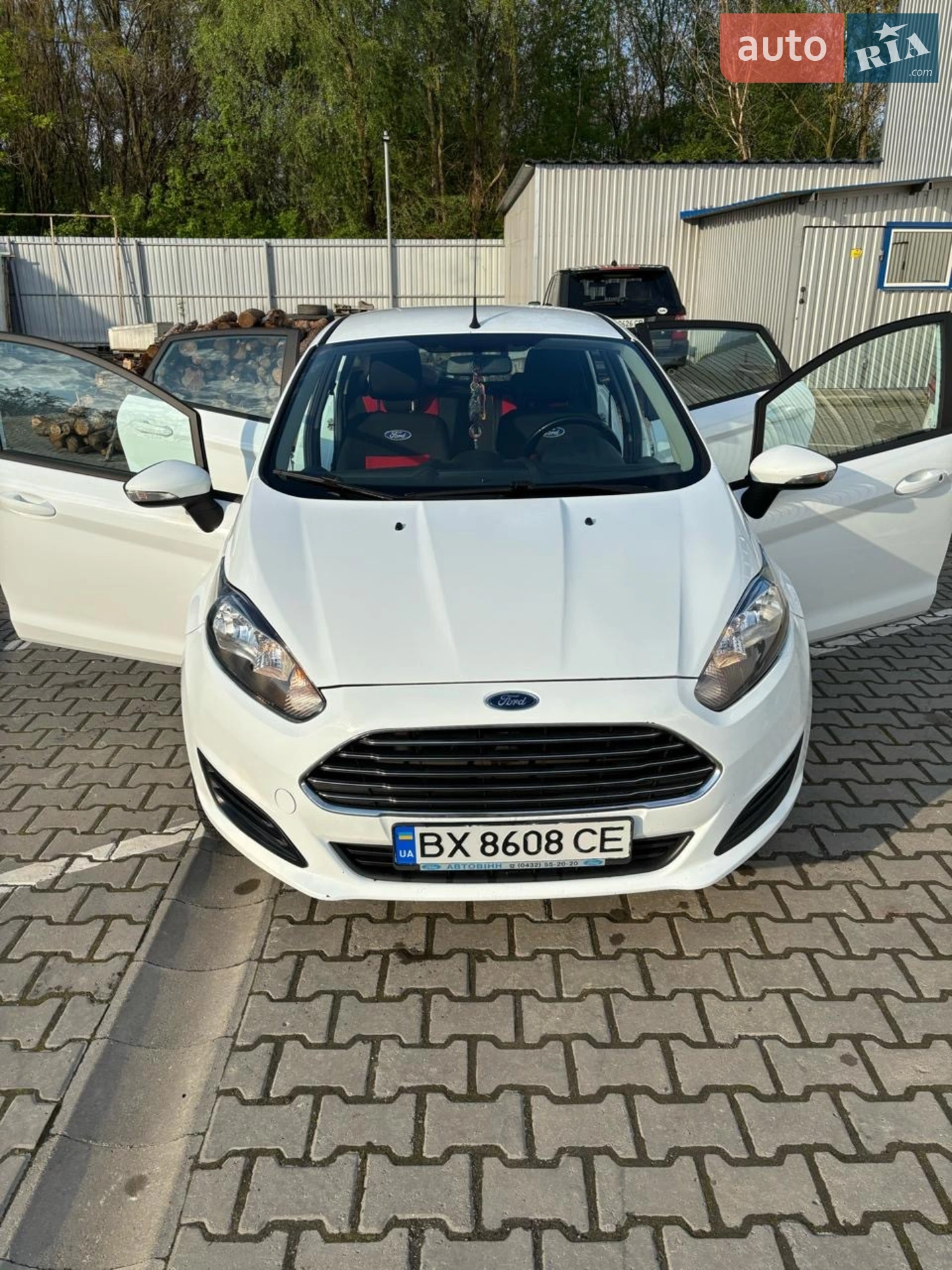 2014 Ford Fiesta - мініатюра 8