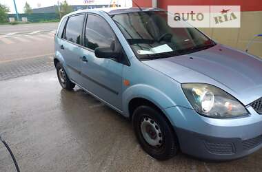 Хэтчбек Ford Fiesta 2006 в Киеве