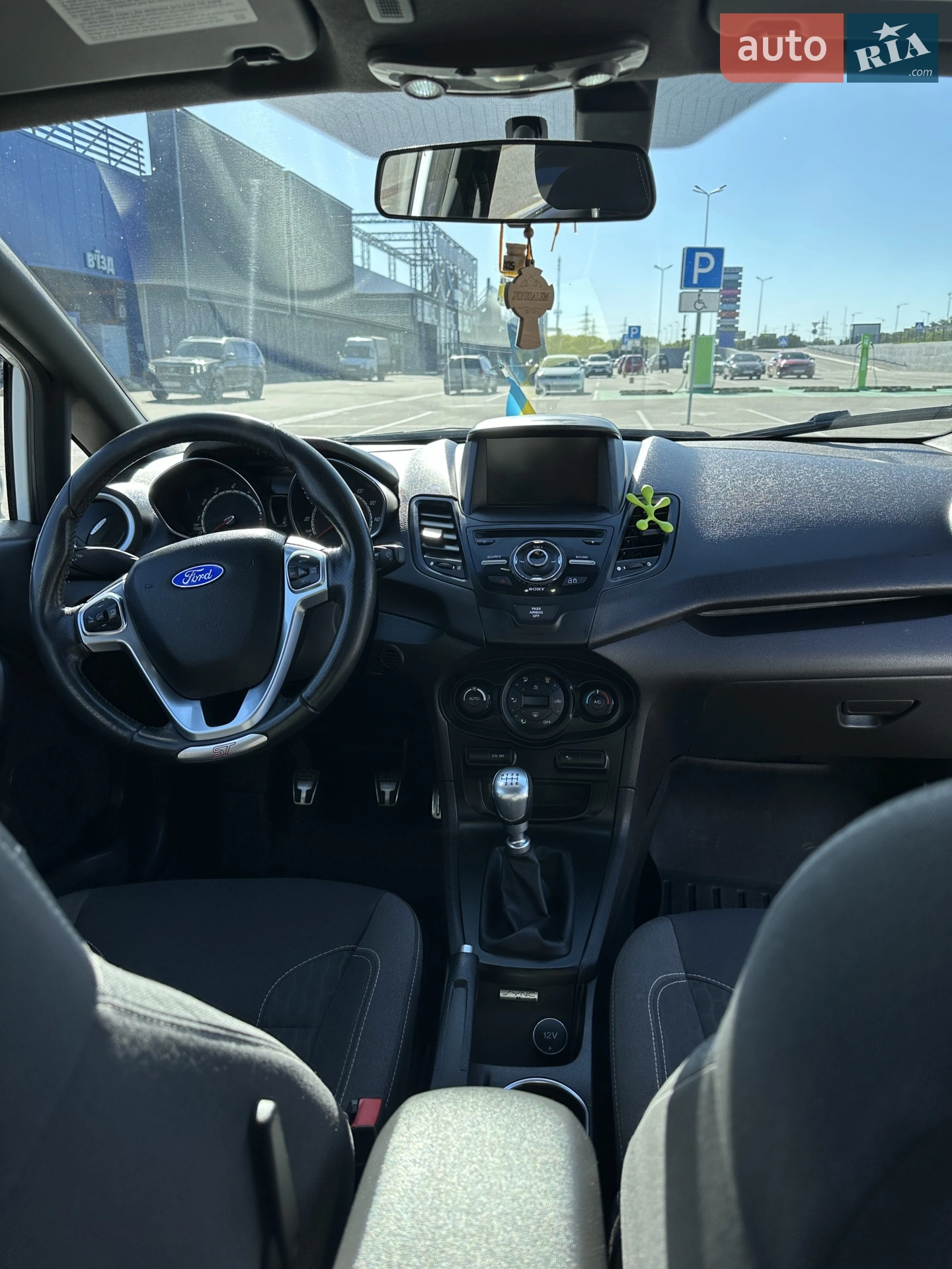 2013 Ford Fiesta - мініатюра 12