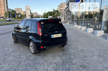 Хэтчбек Ford Fiesta 2008 в Львове