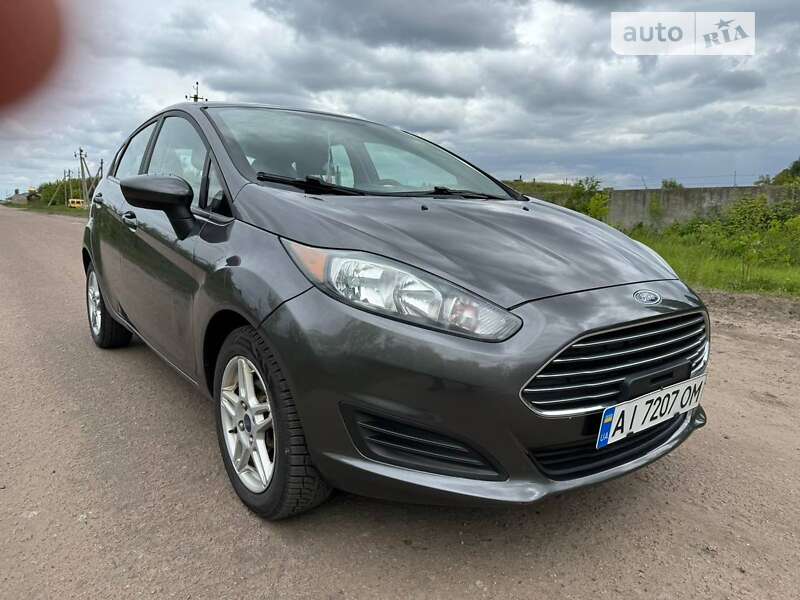 Хэтчбек Ford Fiesta 2018 в Киеве