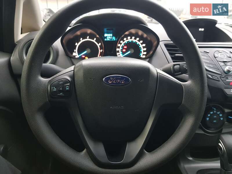 Седан Ford Fiesta 2019 в Киеве
