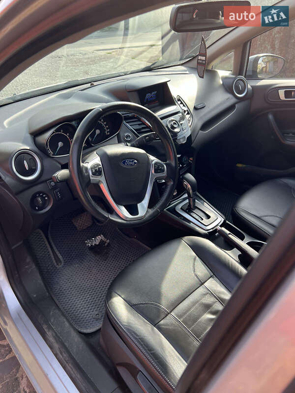 Хэтчбек Ford Fiesta 2018 в Львове