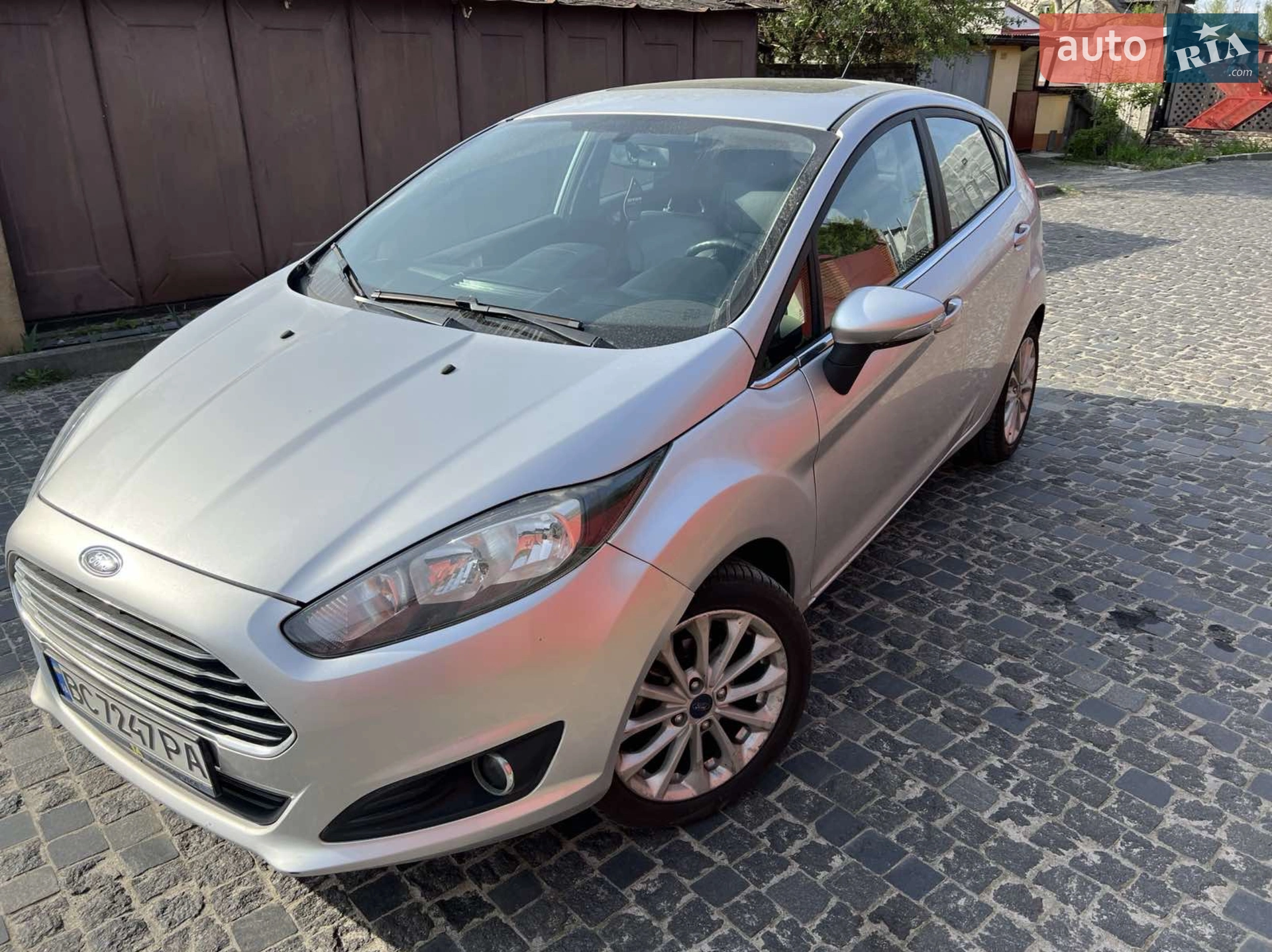 2018 Ford Fiesta - фото 1