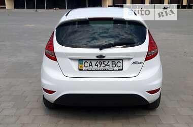 Хэтчбек Ford Fiesta 2011 в Черкассах