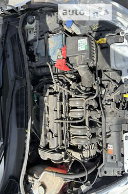 Хэтчбек Ford Fiesta 2009 в 
