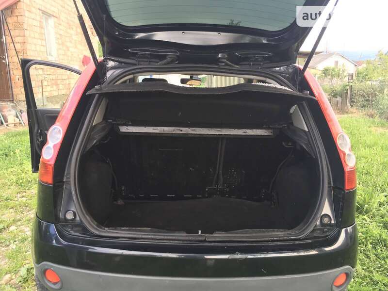 Хетчбек Ford Fiesta 2007 в Дрогобичі