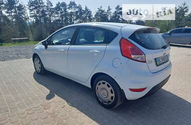 Хэтчбек Ford Fiesta 2013 в Львове