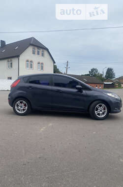 Хетчбек Ford Fiesta 2010 в Білогір'ї