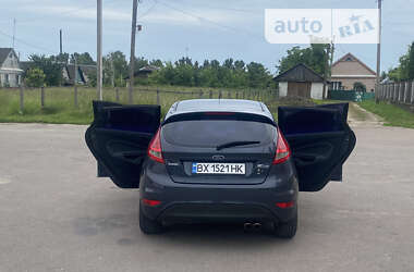 Хетчбек Ford Fiesta 2010 в Білогір'ї