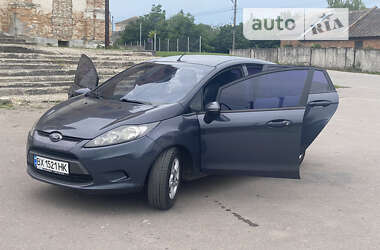 Хетчбек Ford Fiesta 2010 в Білогір'ї