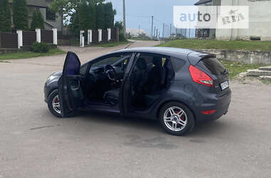 Хетчбек Ford Fiesta 2010 в Білогір'ї