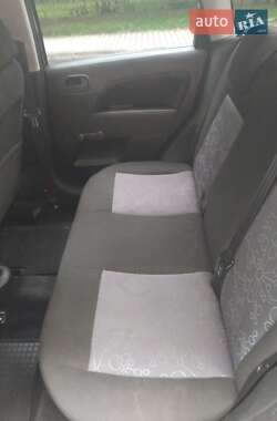 Хетчбек Ford Fiesta 2007 в 