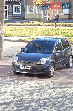 Хетчбек Ford Fiesta 2007 в 