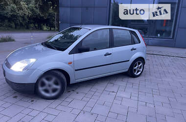 Хетчбек Ford Fiesta 2003 в Рівному