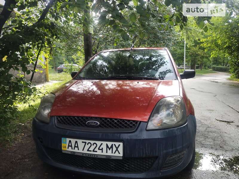 Хетчбек Ford Fiesta 2006 в Києві