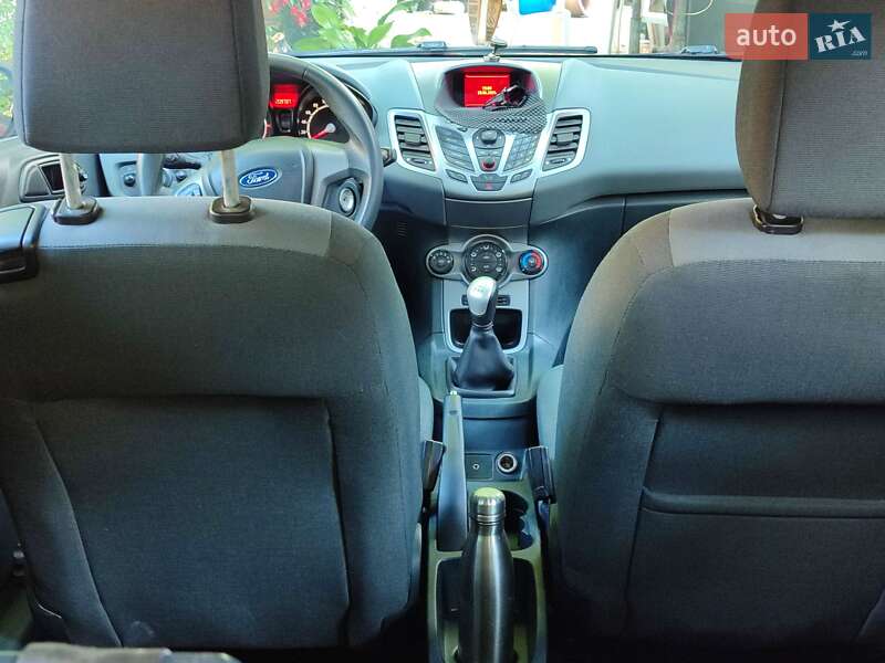 Хэтчбек Ford Fiesta 2009 в Одессе
