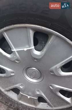Хэтчбек Ford Fiesta 2007 в 