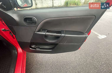 Хэтчбек Ford Fiesta 2007 в Ужгороде