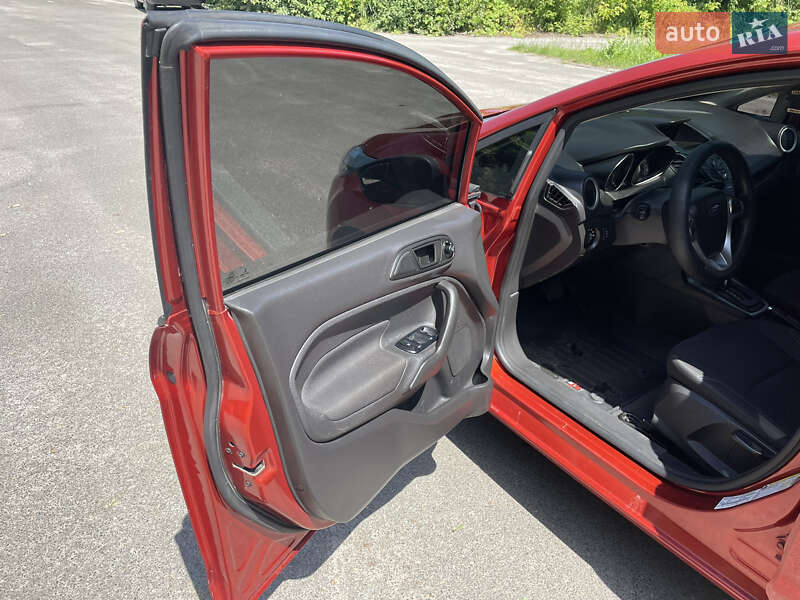 Седан Ford Fiesta 2018 в Переяславе