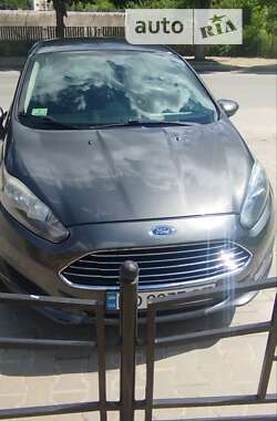 Седан Ford Fiesta 2016 в Чорткове