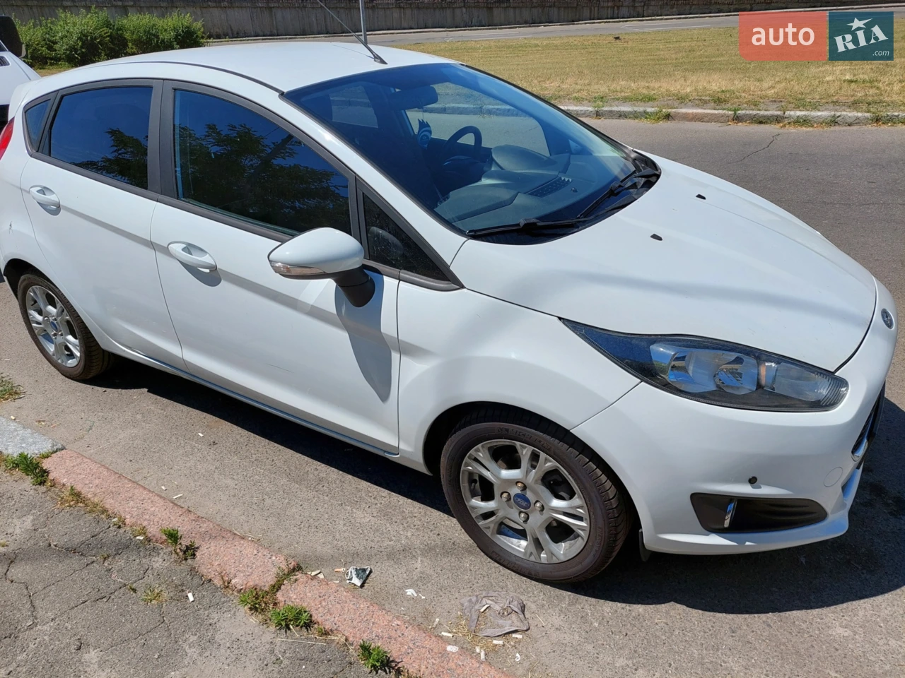 2016 Ford Fiesta - мініатюра 28