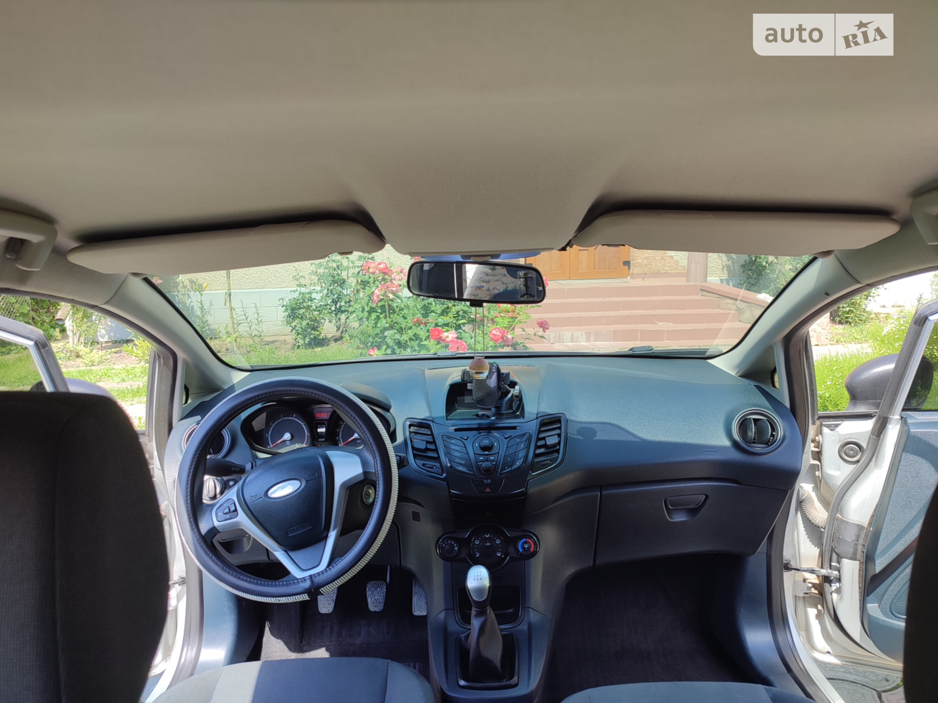 2012 Ford Fiesta - мініатюра 10