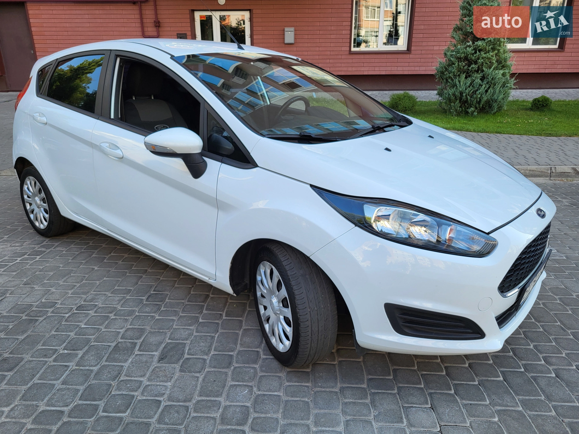 2016 Ford Fiesta - мініатюра 2