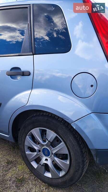 Хэтчбек Ford Fiesta 2007 в Дубровице фото 4 Хэтчбек Ford Fiesta 2007 в Дубровице